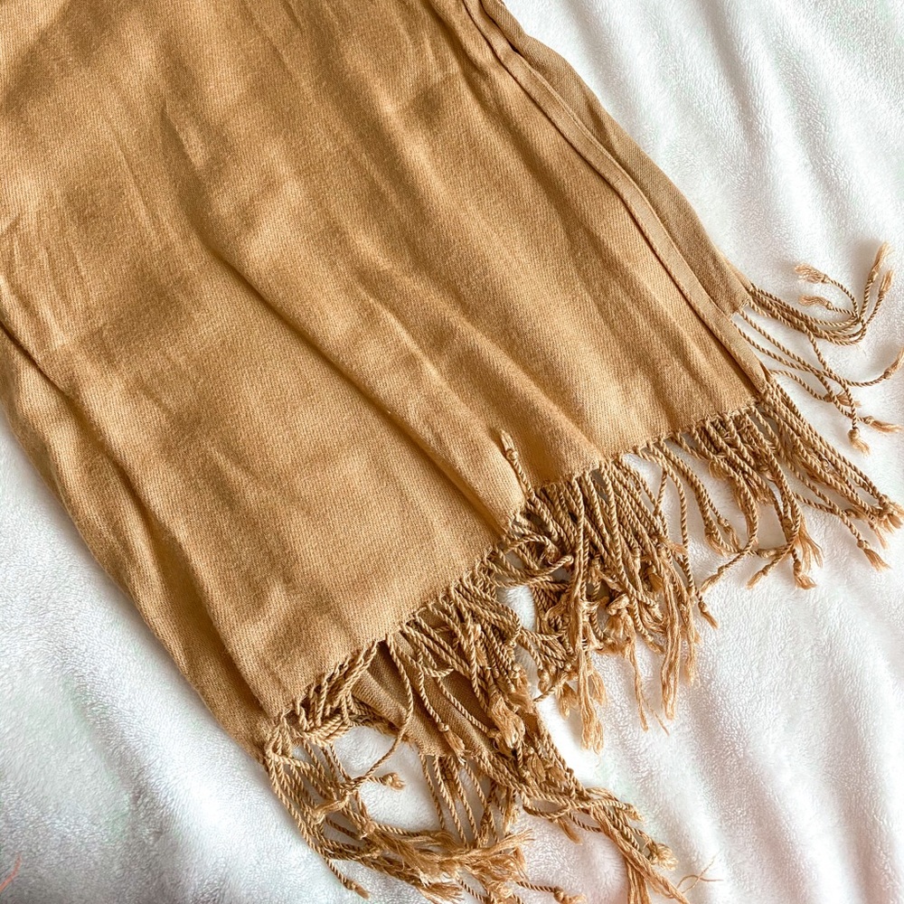 Scarves - Picture 4 of 5